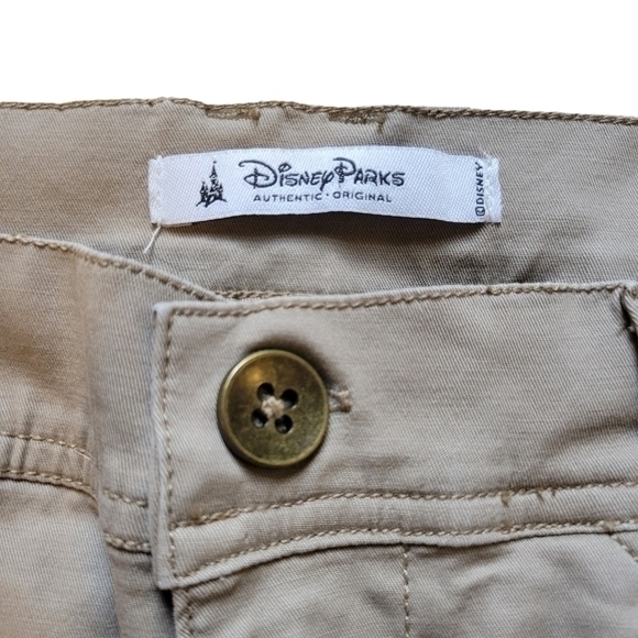 Disney Parks Pants Womens Size 6 Khaki Tan Capris Mickey Mouse Embroidery Cotton - Picture 3 of 10